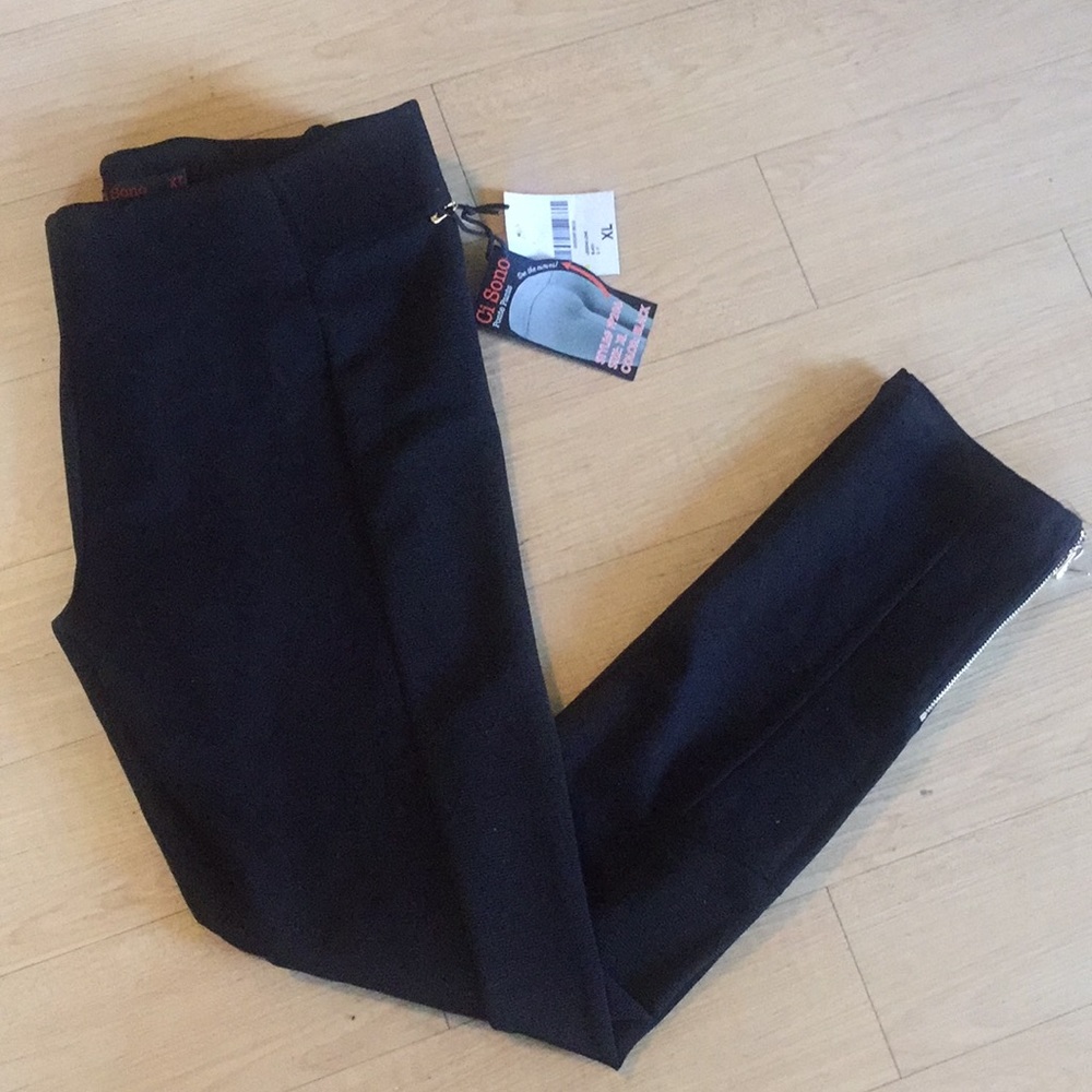 FOREVER 21 black leggings
